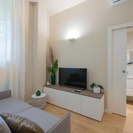 I Host Apartment - Ranzoni 1 Mediolan Zewnętrze zdjęcie