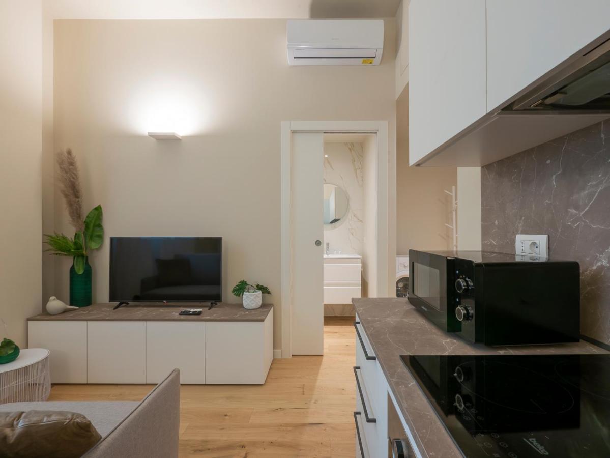 I Host Apartment - Ranzoni 1 Mediolan Zewnętrze zdjęcie