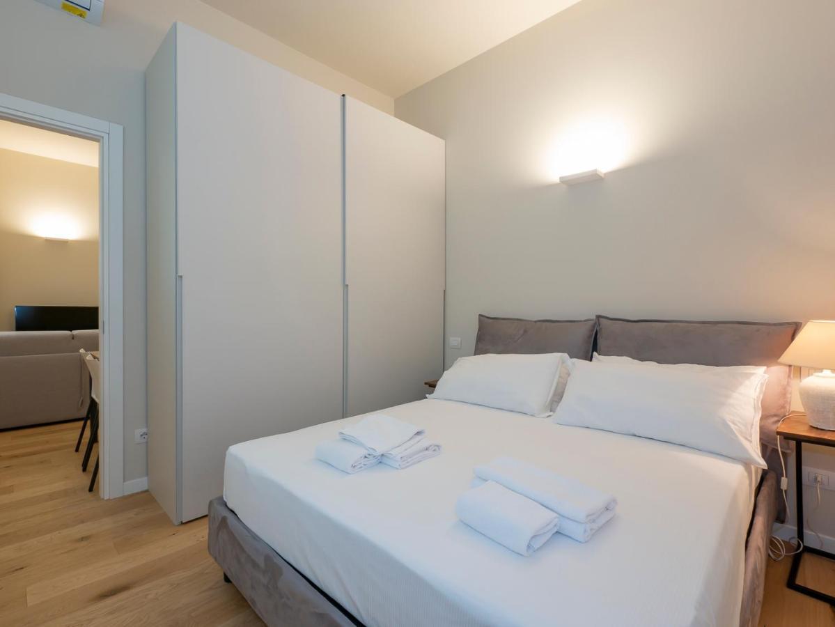 I Host Apartment - Ranzoni 1 Mediolan Zewnętrze zdjęcie