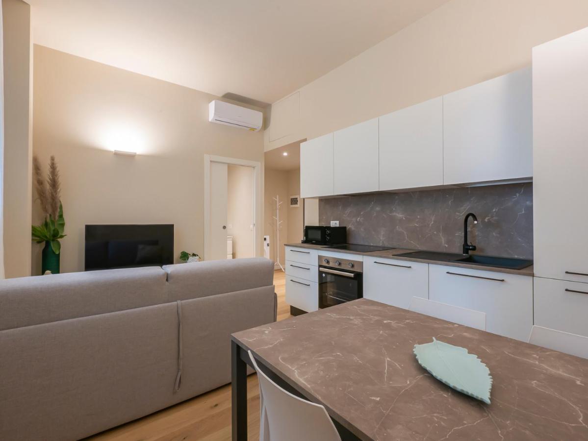 I Host Apartment - Ranzoni 1 Mediolan Zewnętrze zdjęcie