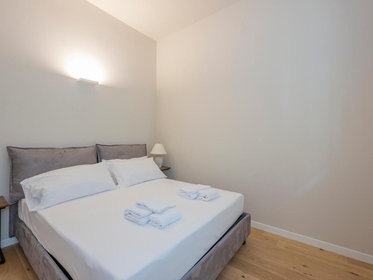 I Host Apartment - Ranzoni 1 Mediolan Zewnętrze zdjęcie