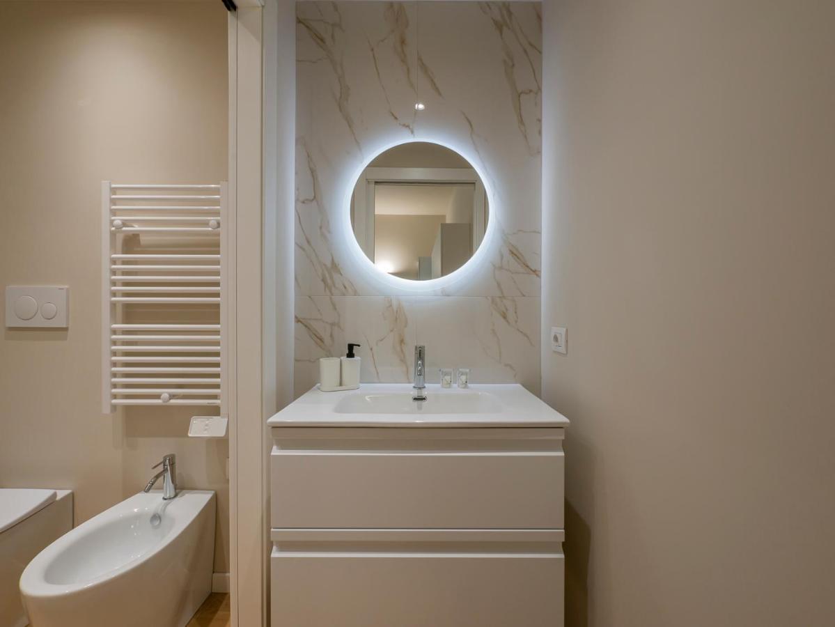 I Host Apartment - Ranzoni 1 Mediolan Zewnętrze zdjęcie